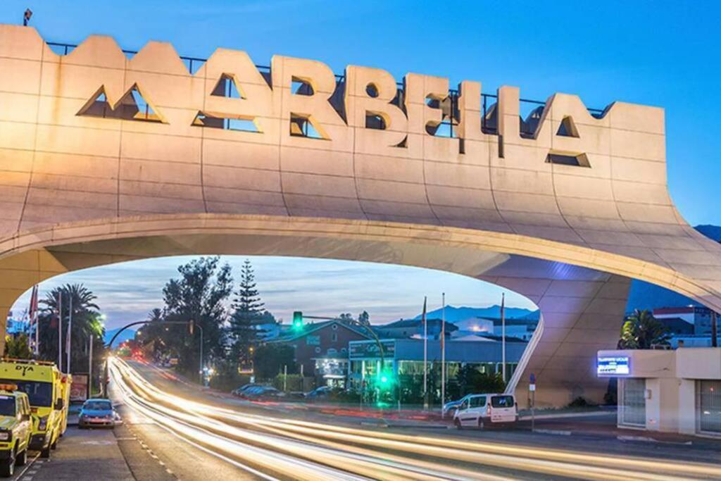 Oleholidays Carolina Golden Mile 300 Metros Playa Appartement