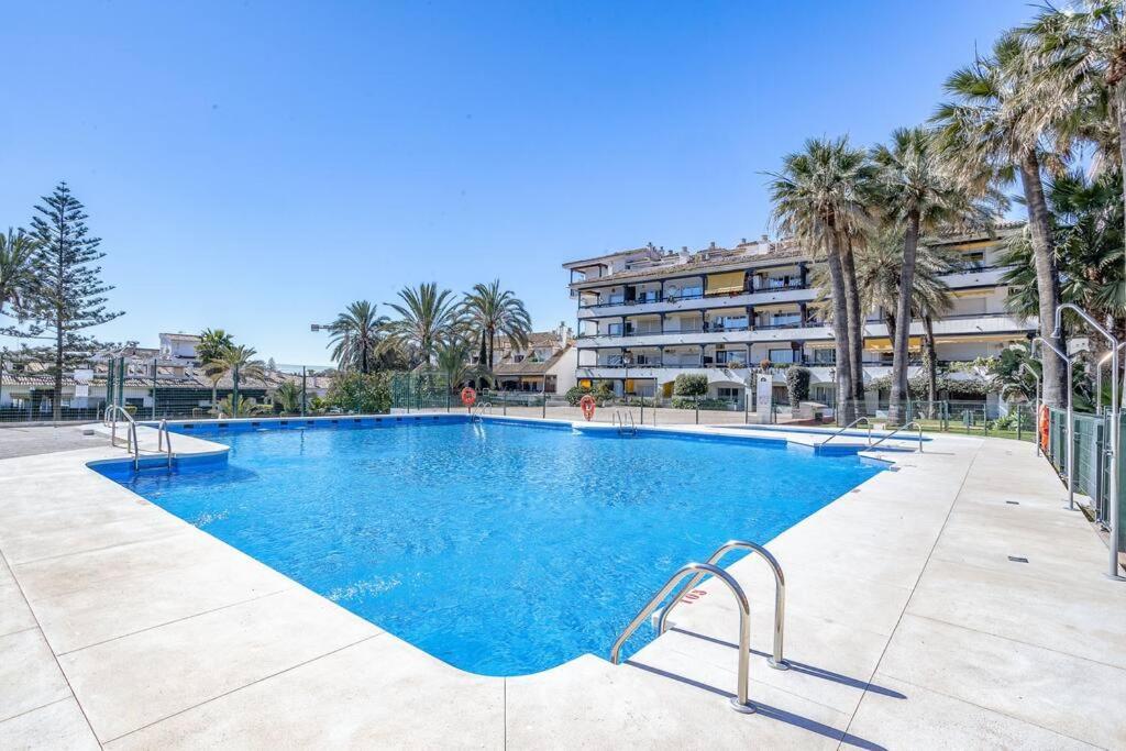 Oleholidays Carolina Golden Mile 300 Metros Playa Marbellac